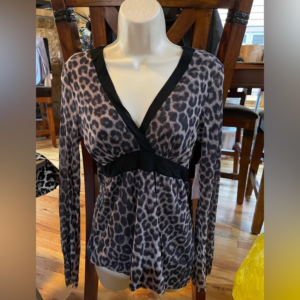 Sweet pea Large top
